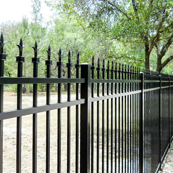 Echelon Fences and Gates